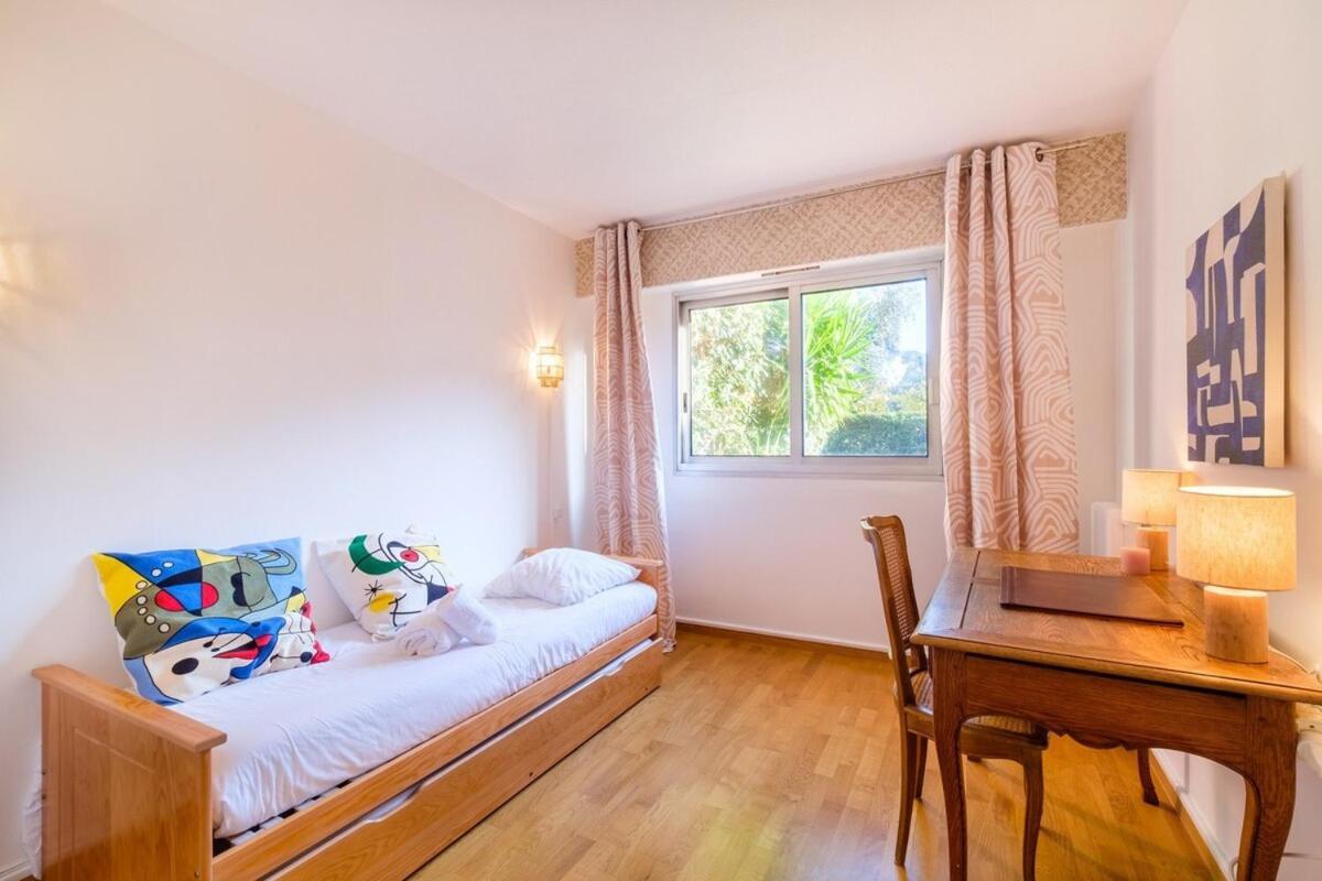 Le Riviera ~ Jardin ~ Parking ~ Climatisation Appartement Cagnes-sur-Mer Buitenkant foto