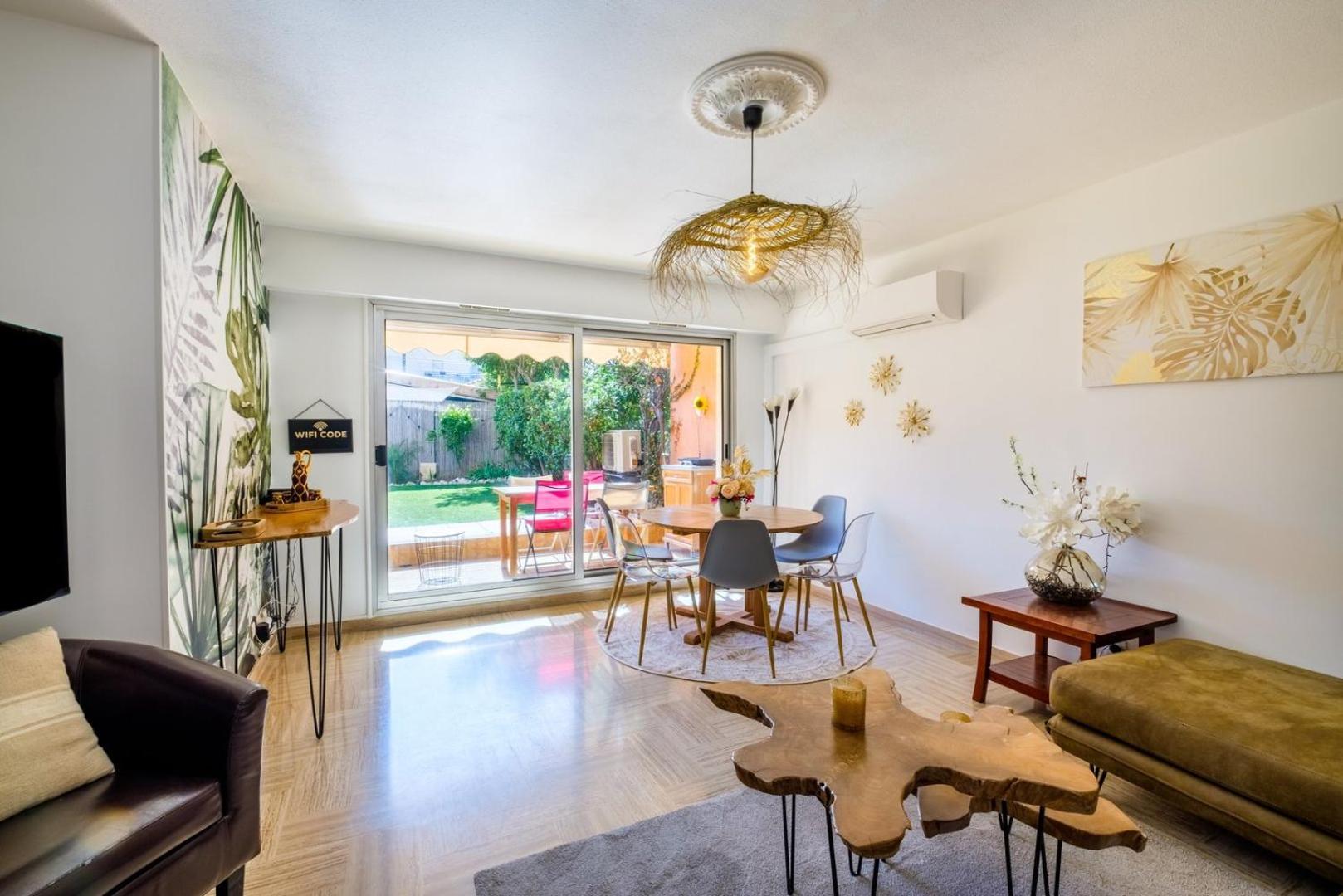 Le Riviera ~ Jardin ~ Parking ~ Climatisation Appartement Cagnes-sur-Mer Buitenkant foto